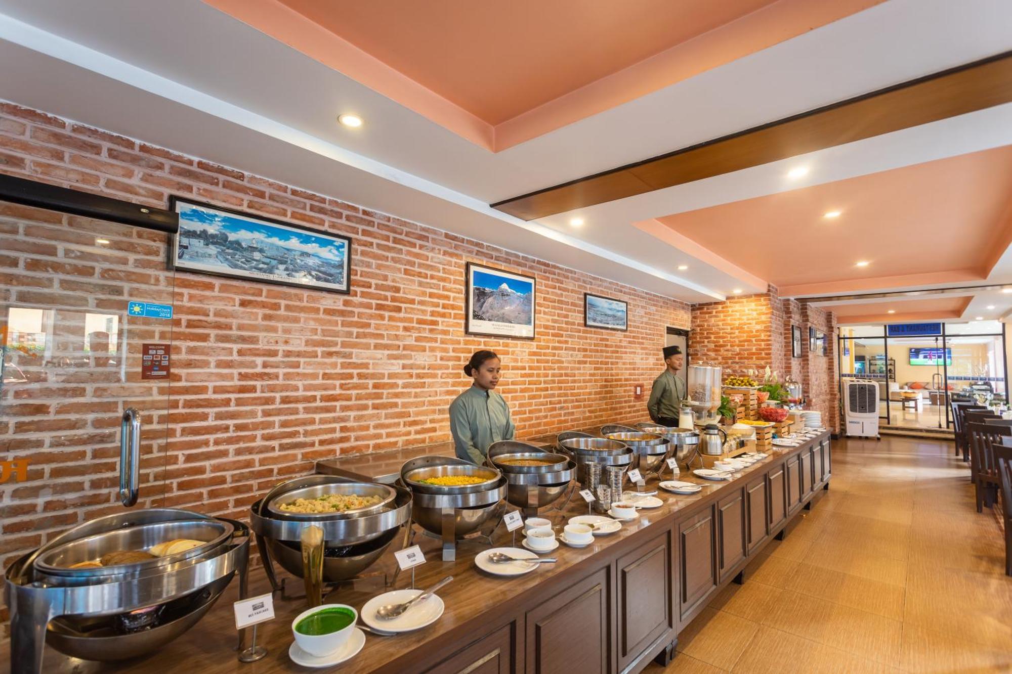 Mount Kailash Resort Pokhara Exterior foto